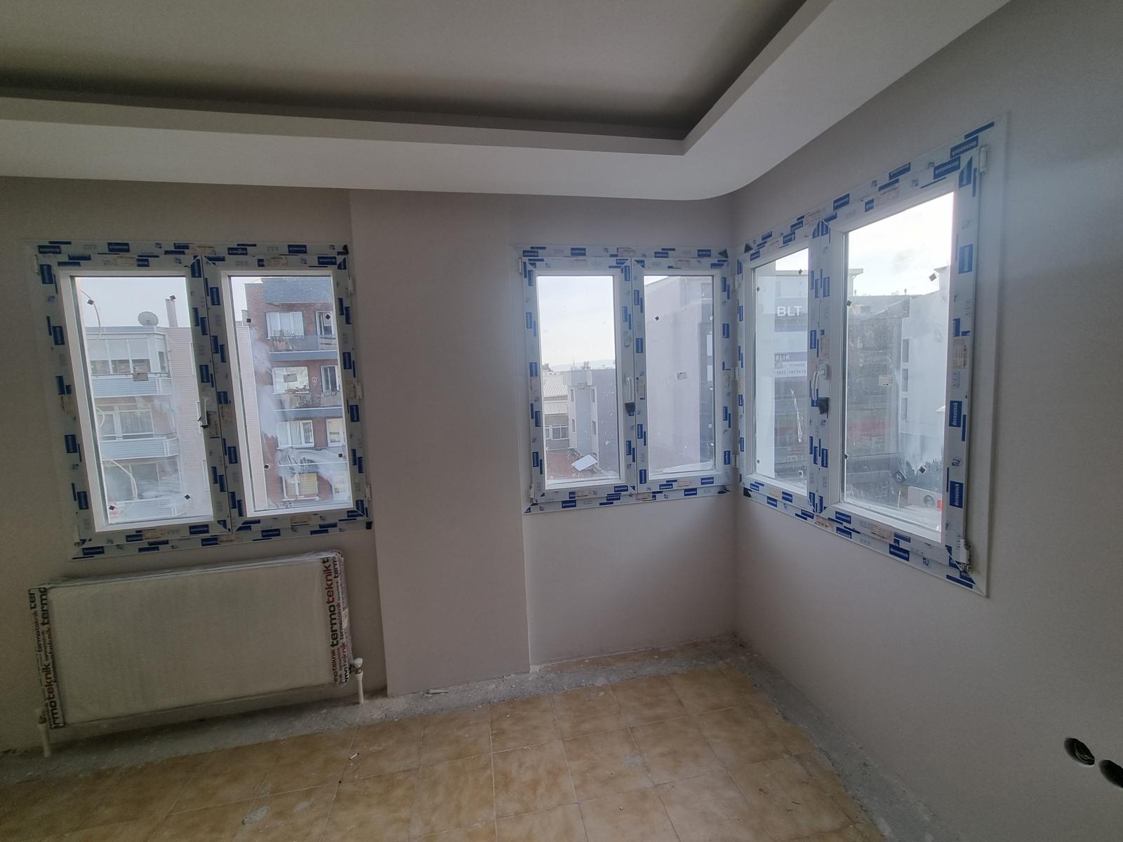 PVC Isı Yalıtımlı Kapı